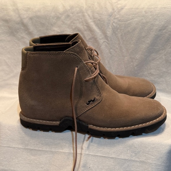 Cole Haan Tan Suede Chukka Boots - Picture 3 of 9